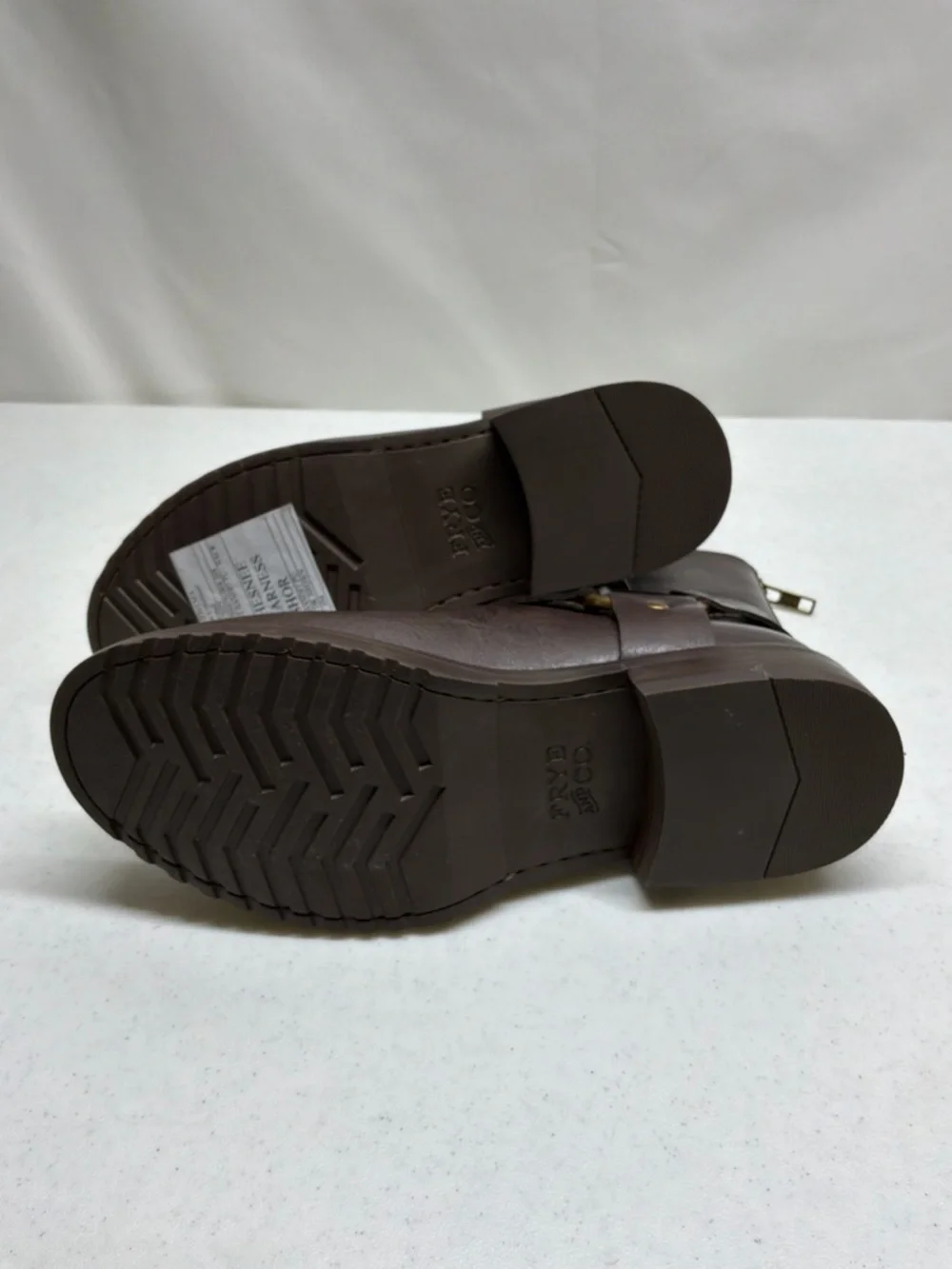 Frye And Co. Chesnee Harness Short Dark Brown Moto Women's Size 6M